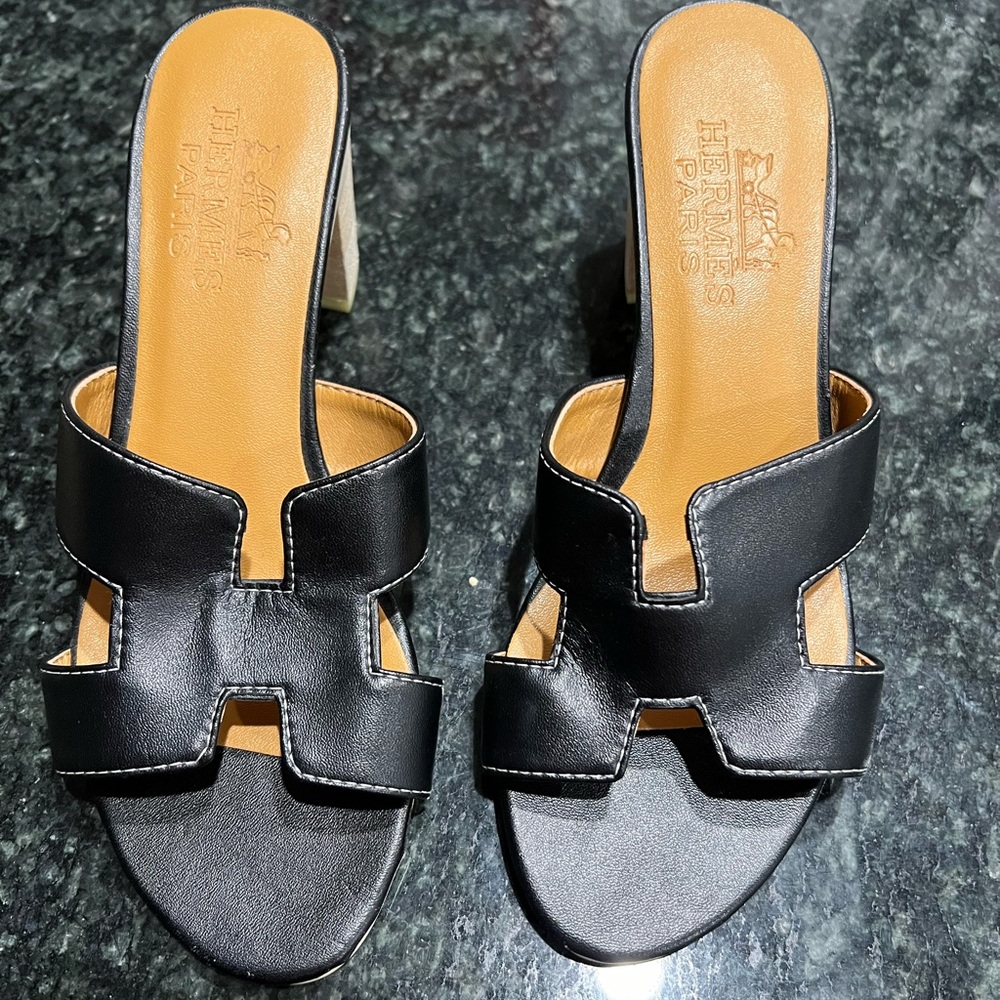 Hermes Oasis Sandals